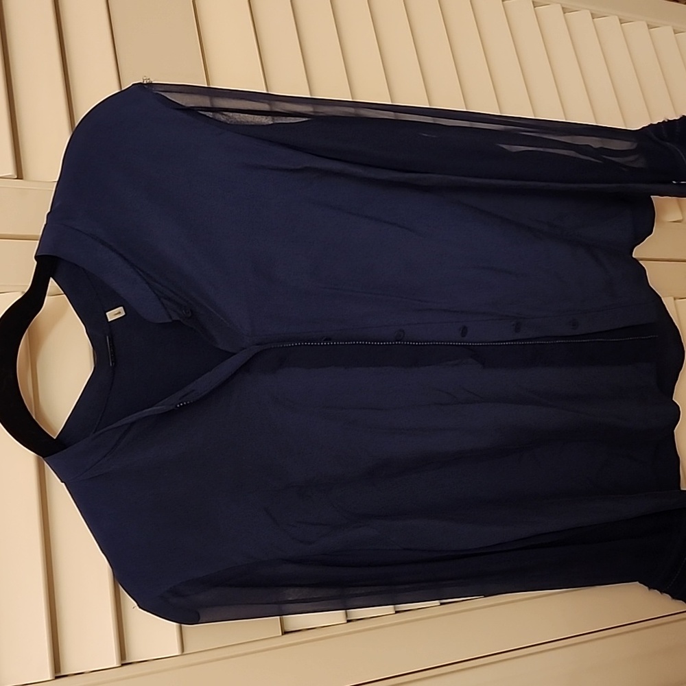 Elle Tahari Button Down Blouse